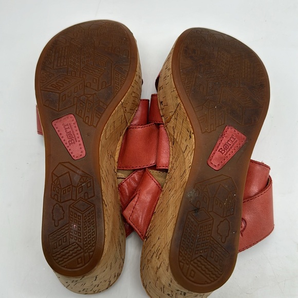 Born Red Leather Strappy Sandal With Cork Wedge Size 7 MCS6374E - Picture 6 of 11